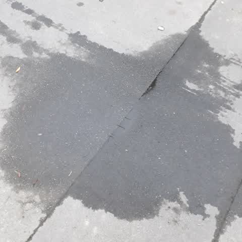 Water Leak, a report photo