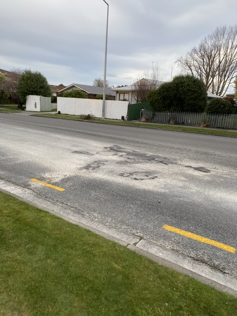 The photograph attached to this roading/streets report
