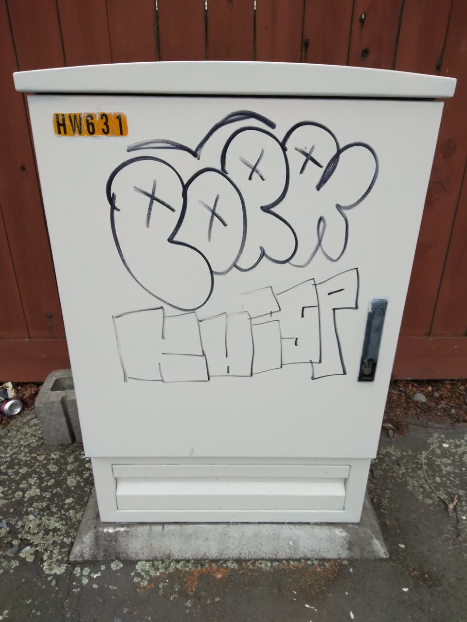 The photograph attached to this graffiti report
