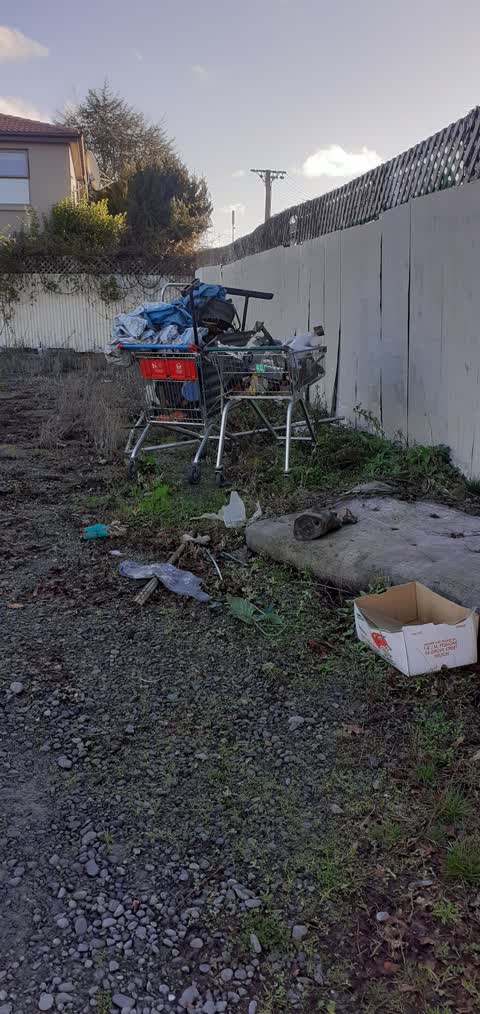 Rubbish/Recycling, a report photo