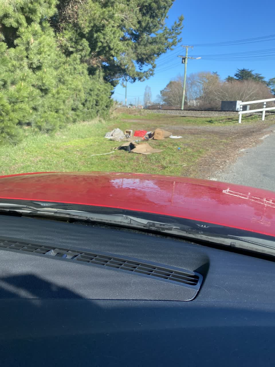 The photograph attached to this rubbish/recycling report