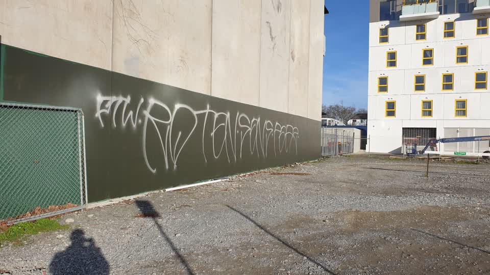 The photograph attached to this graffiti report