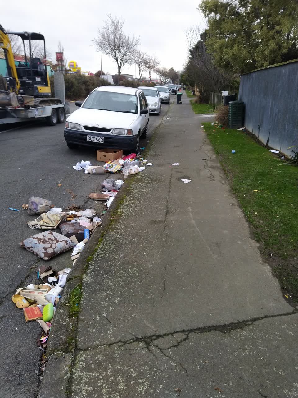 The photograph attached to this roading/streets report