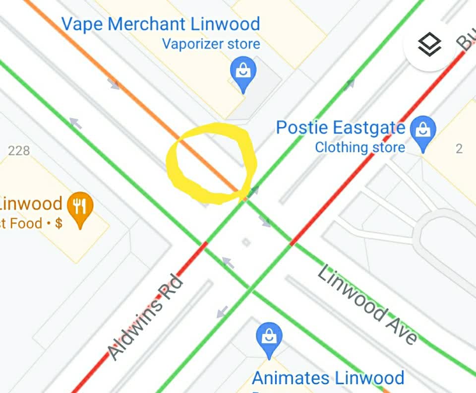 The photograph attached to this roading/streets report