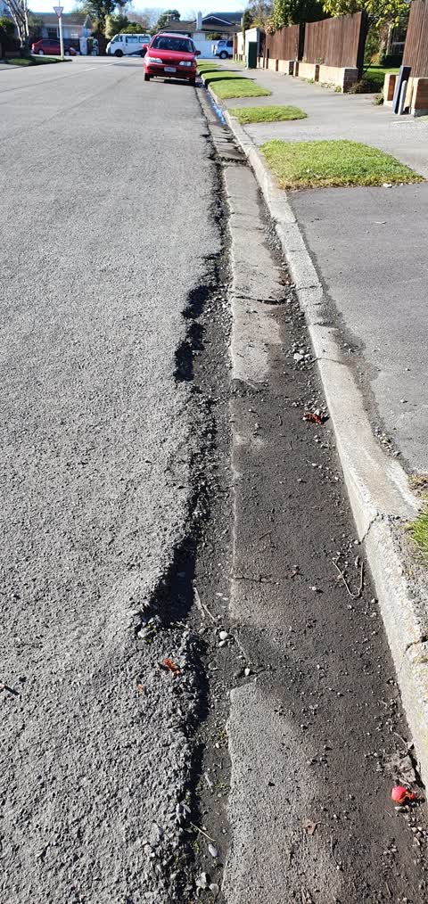 Roading/Streets, a report photo