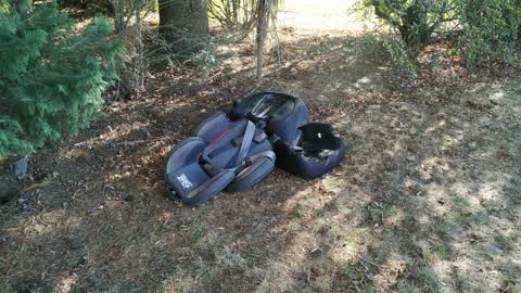 Rubbish/Recycling, a report photo