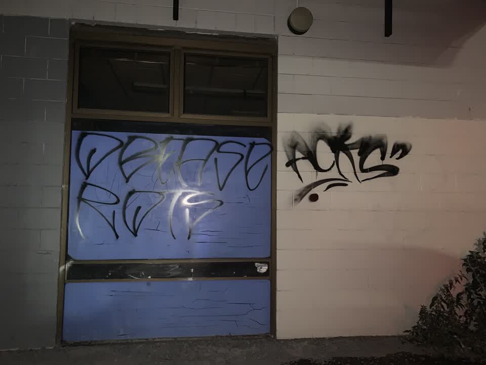 The photograph attached to this graffiti report
