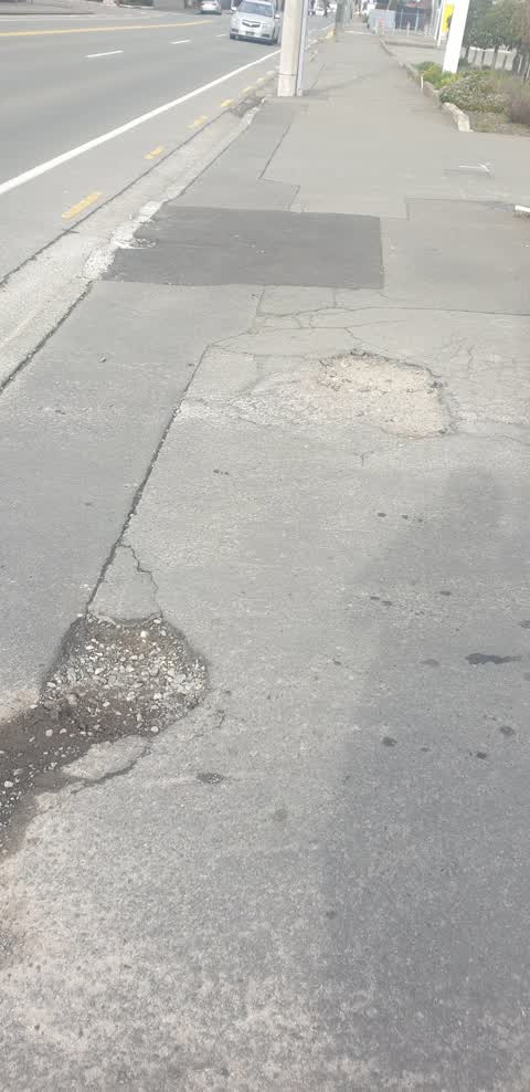 Roading/Streets, a report photo