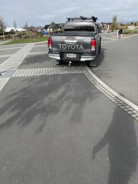 Roading/Streets, a report photo