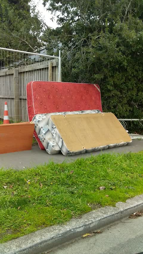 Rubbish/Recycling — a report photo