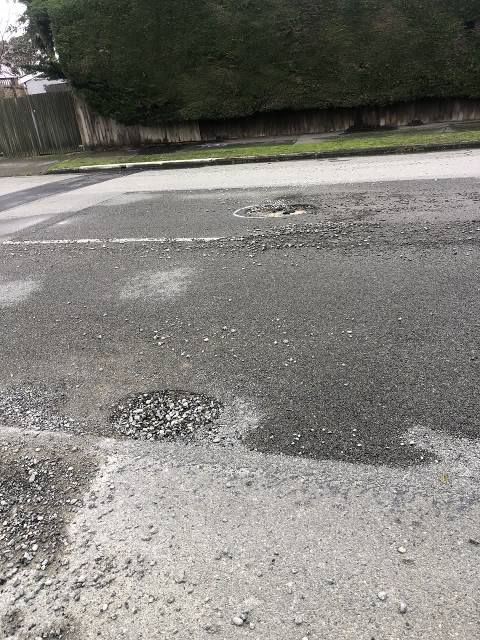 The photograph attached to this roading/streets report