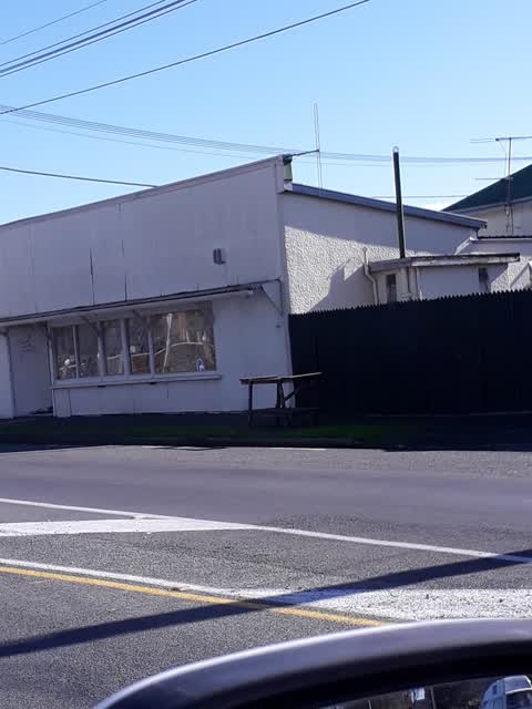Rubbish/Recycling, a report photo