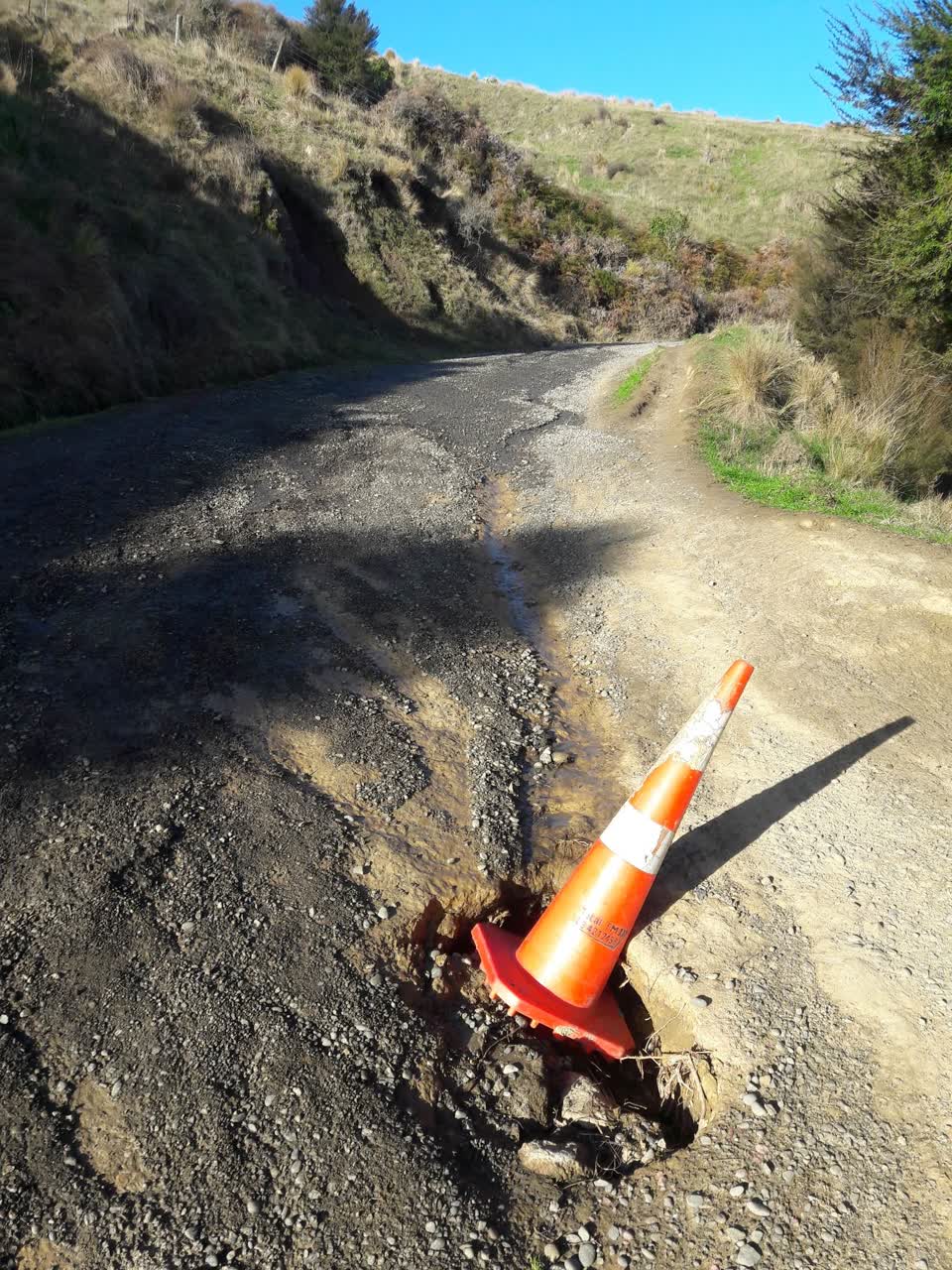 The photograph attached to this roading/streets report