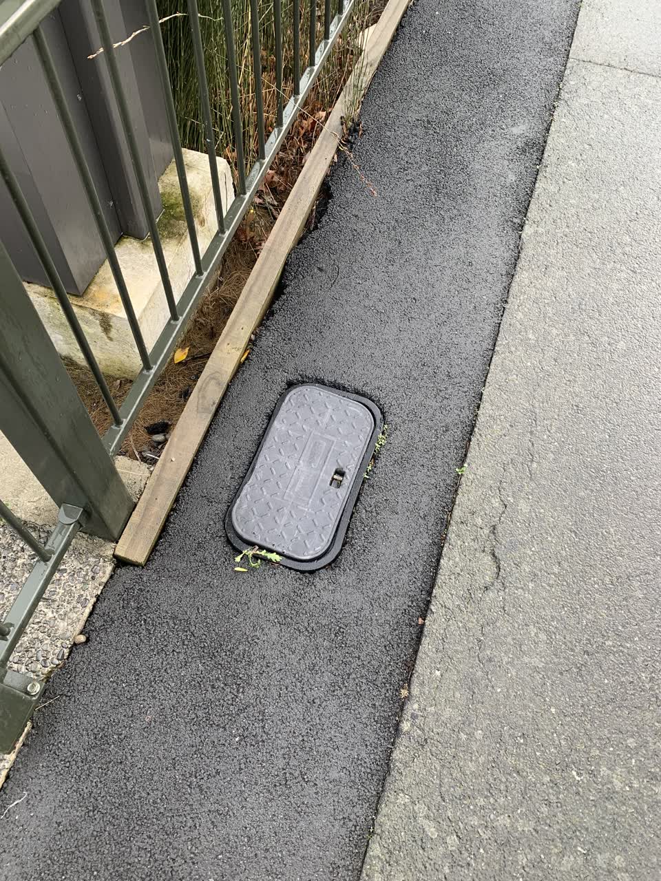 The photograph attached to this water supply report