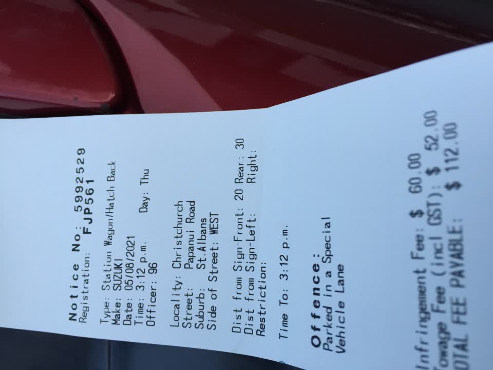 The photograph attached to this roading/streets report