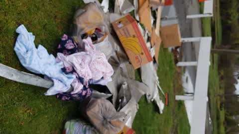 Rubbish/Recycling, a report photo