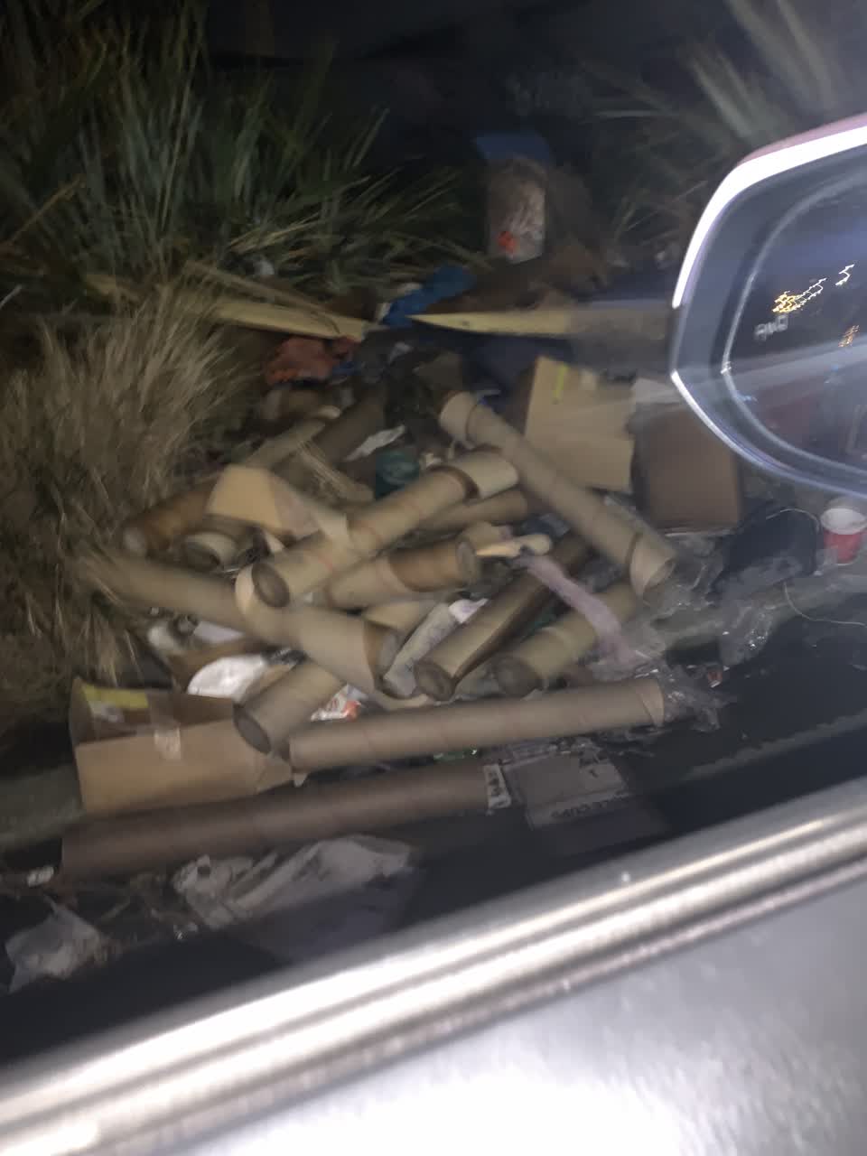 The photograph attached to this rubbish/recycling report