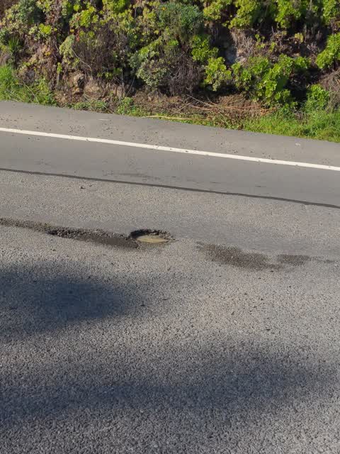 Roading/Streets, a report photo