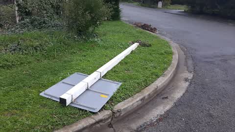 Roading/Streets, a report photo