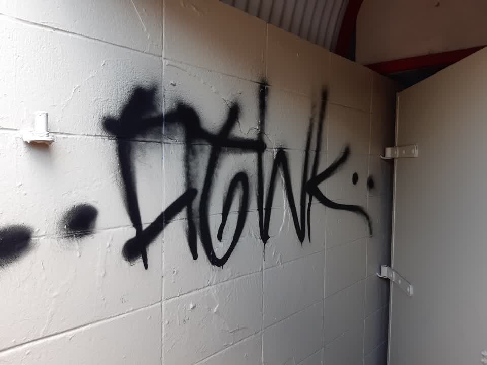 The photograph attached to this graffiti report