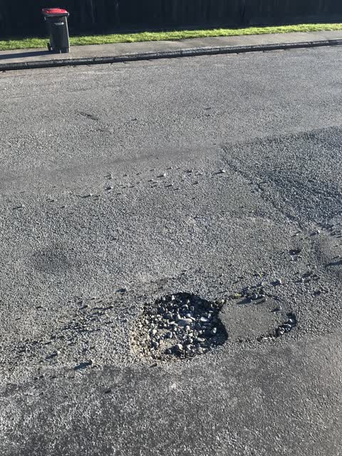 Roading/Streets, a report photo