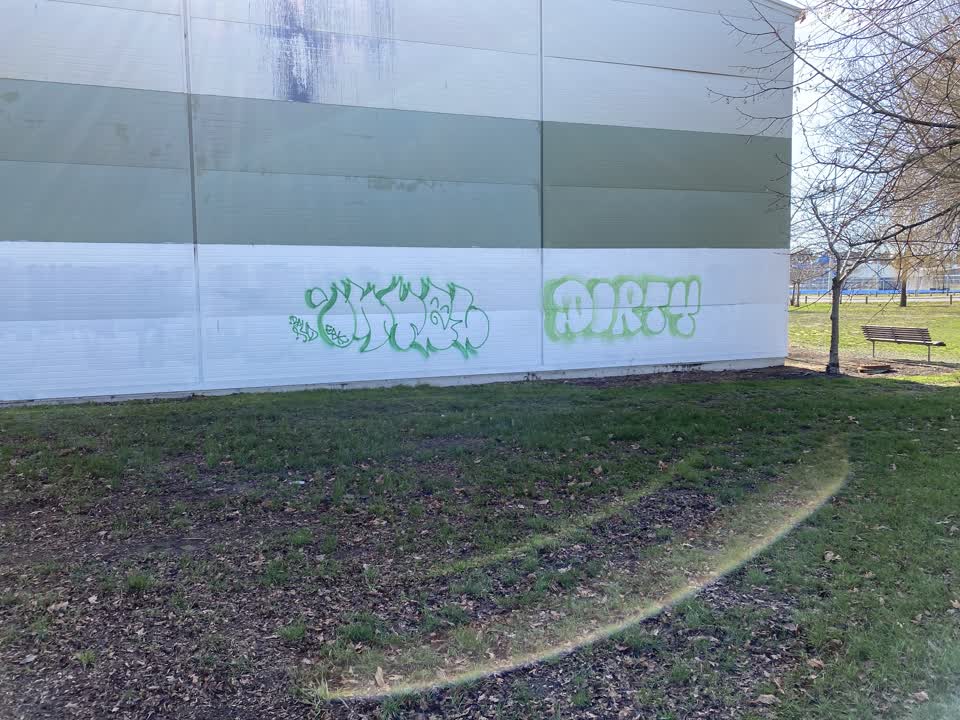 The photograph attached to this graffiti report