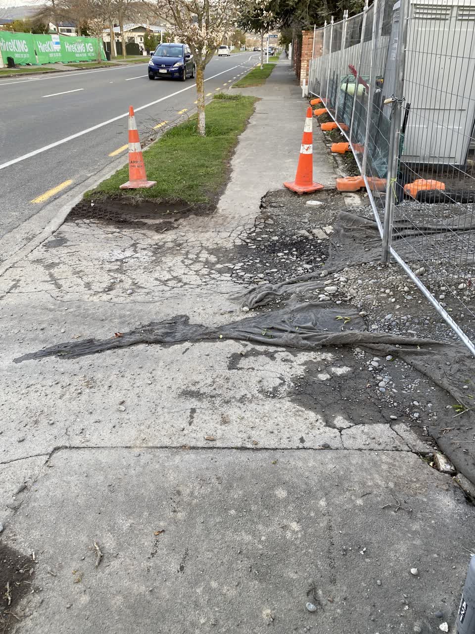 The photograph attached to this roading/streets report