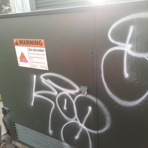 Graffiti, a report photo