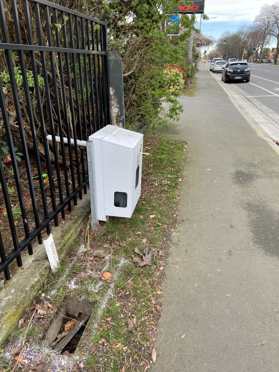 The photograph attached to this roading/streets report