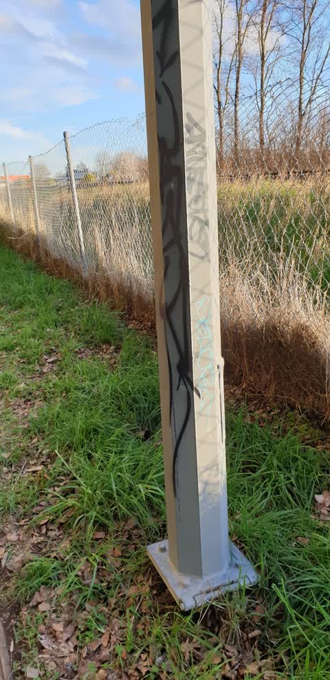 Graffiti, a report photo