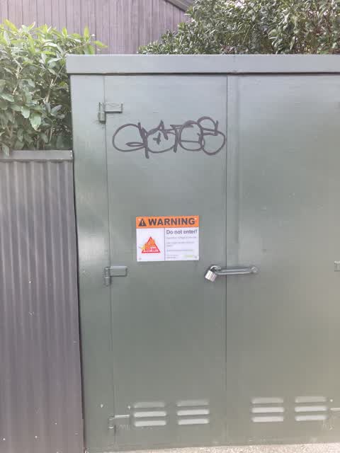 Graffiti, a report photo