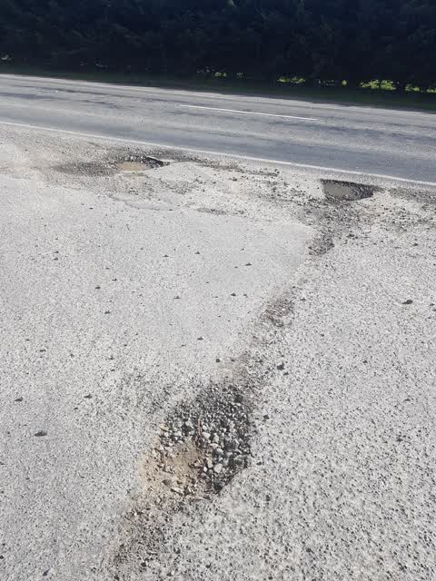 Roading/Streets, a report photo