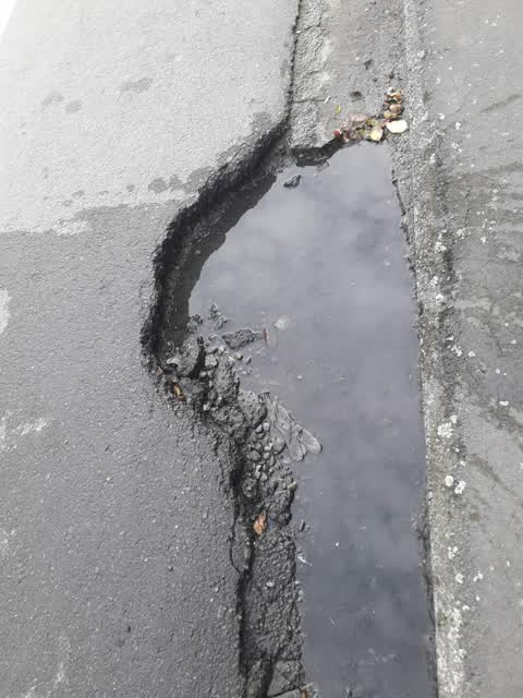 Roading/Streets, a report photo