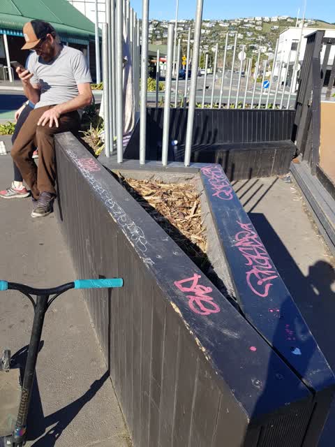 Graffiti, a report photo
