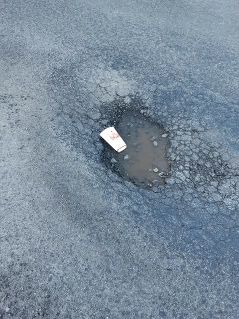 Roading/Streets, a report photo