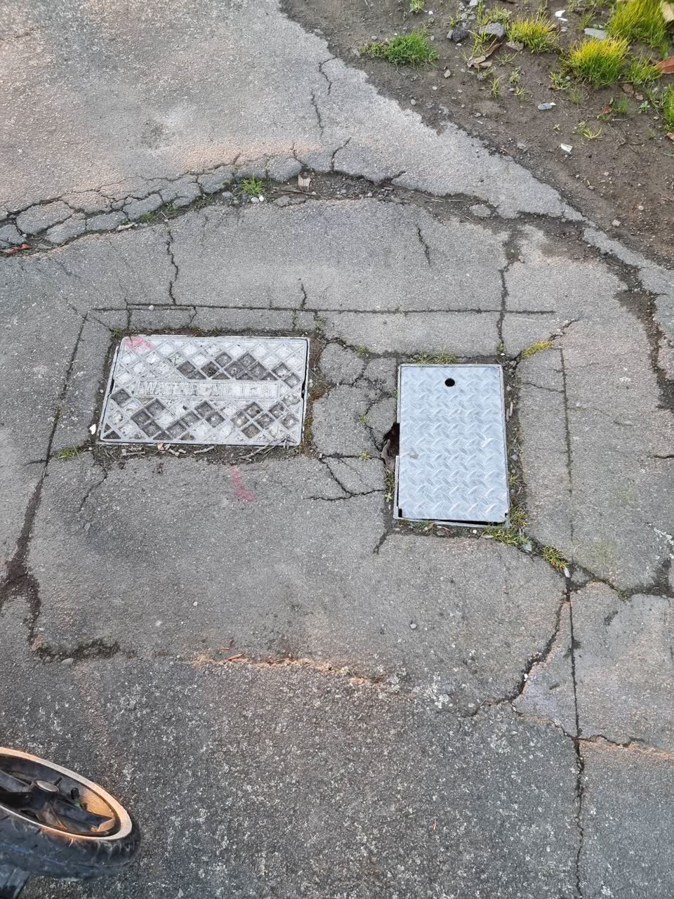 The photograph attached to this water supply report
