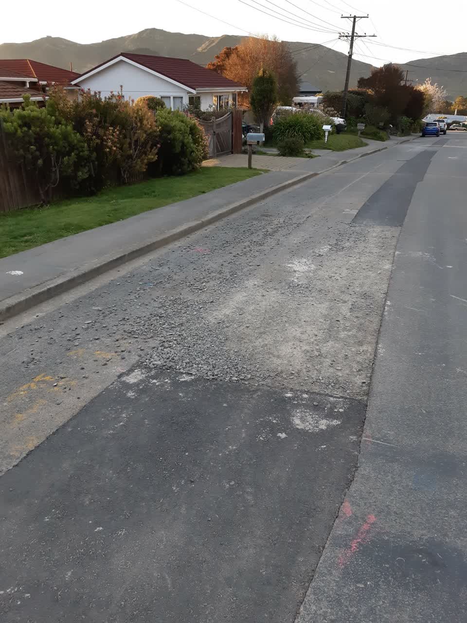 The photograph attached to this roading/streets report