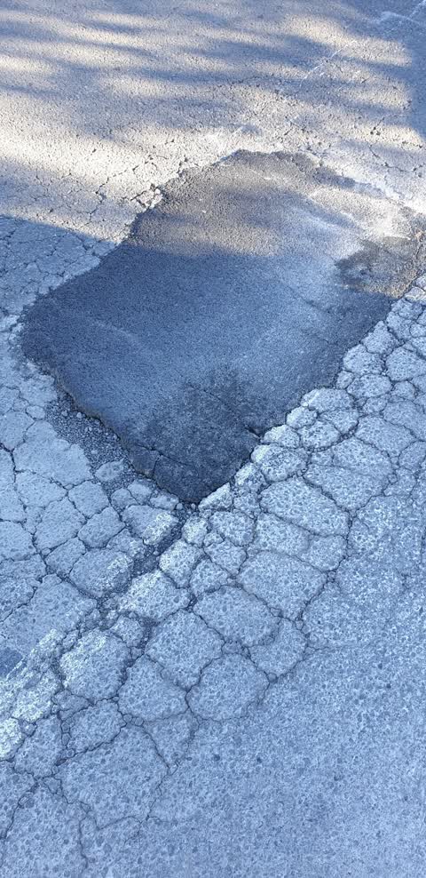 Roading/Streets, a report photo