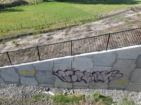 Graffiti, a report photo