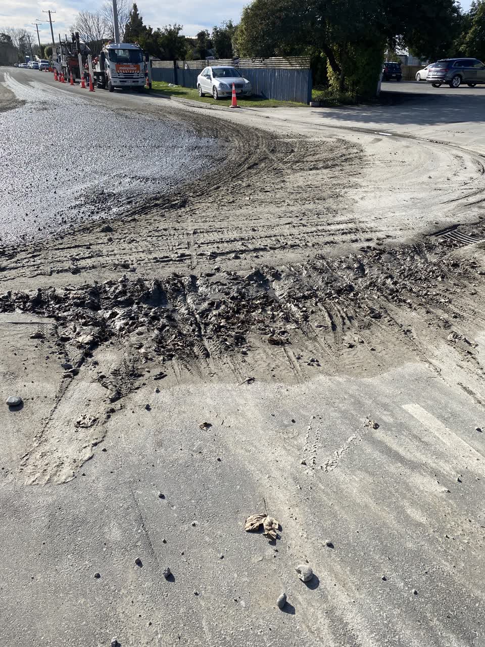 The photograph attached to this roading/streets report