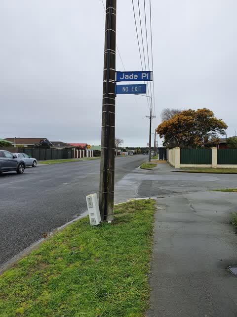 Roading/Streets, a report photo