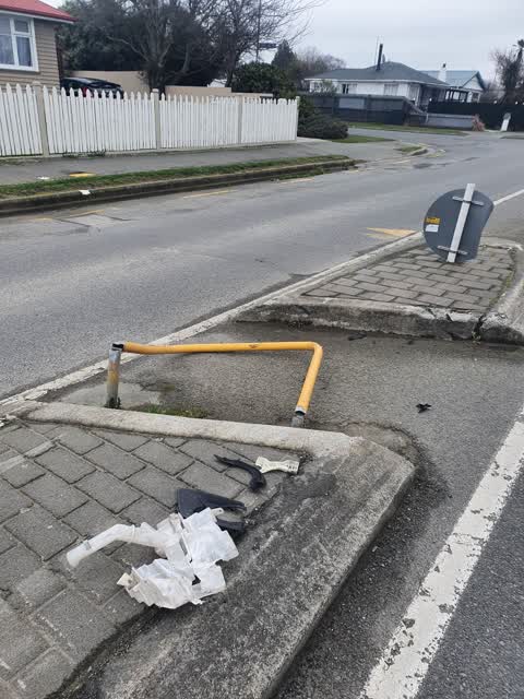 Roading/Streets, a report photo