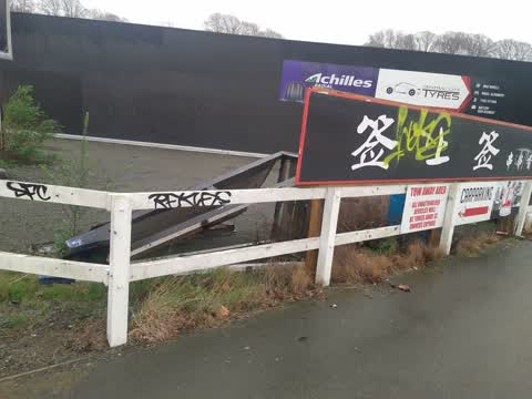 Graffiti, a report photo