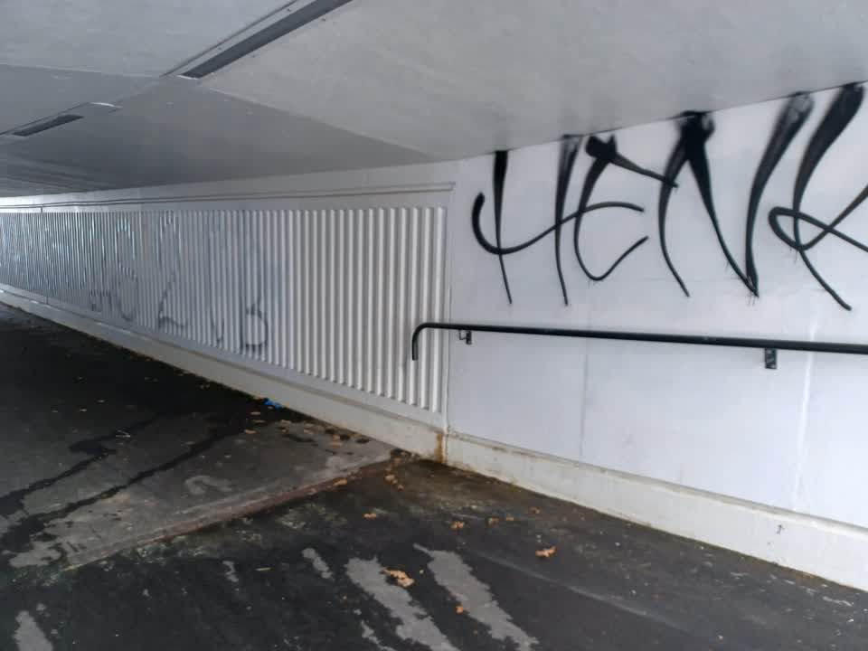 The photograph attached to this graffiti report