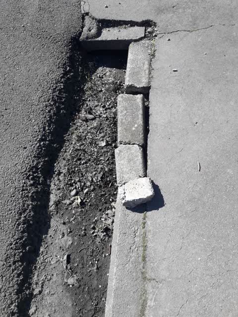 Roading/Streets, a report photo