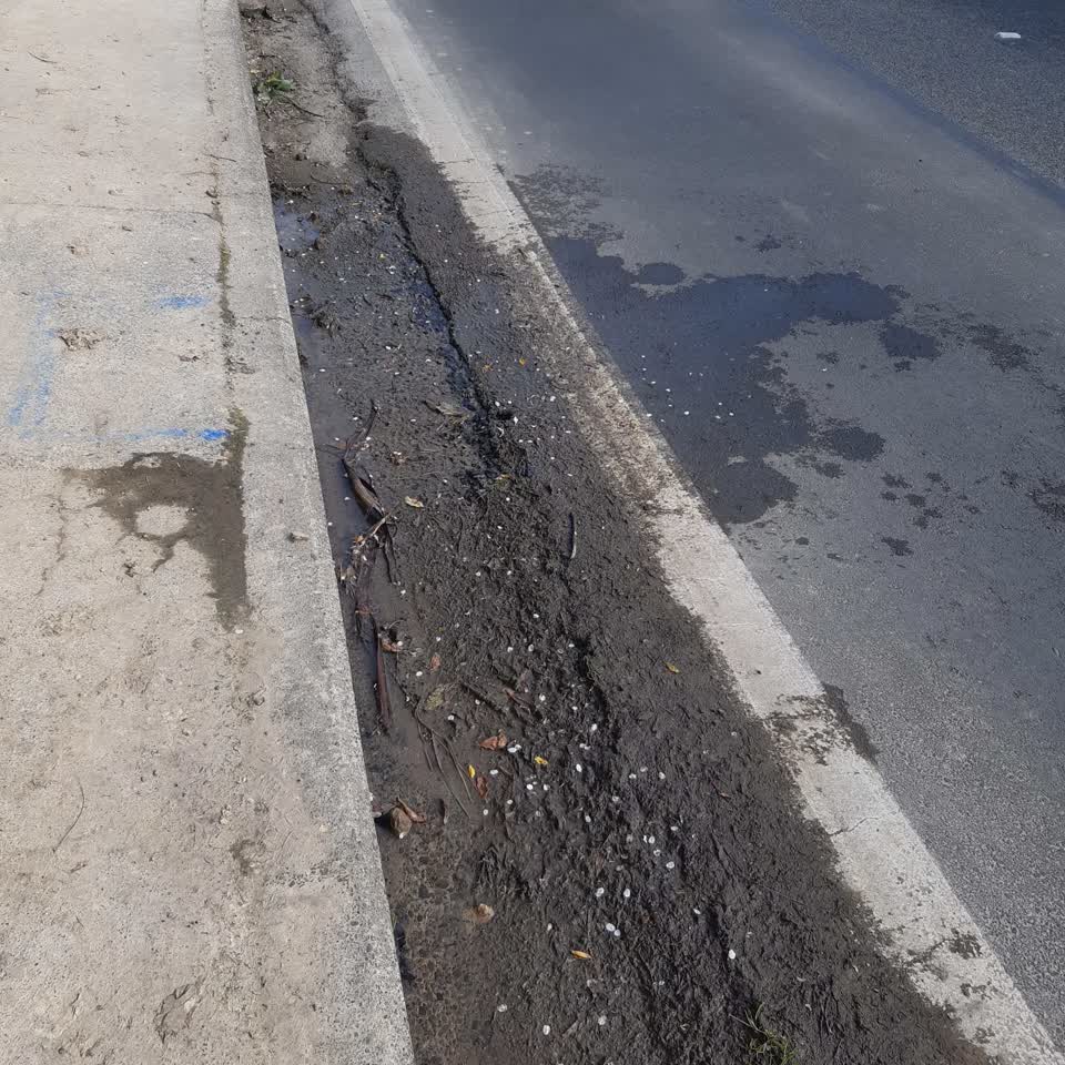 The photograph attached to this water leak report