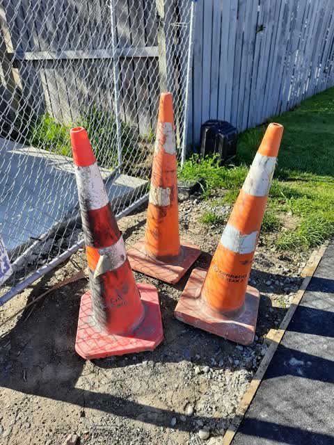 Roading/Streets, a report photo