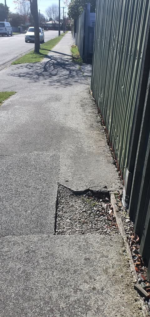 Roading/Streets, a report photo