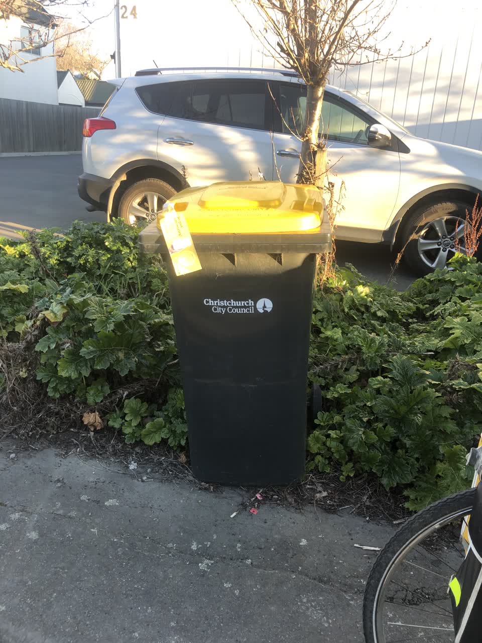 The photograph attached to this rubbish/recycling report