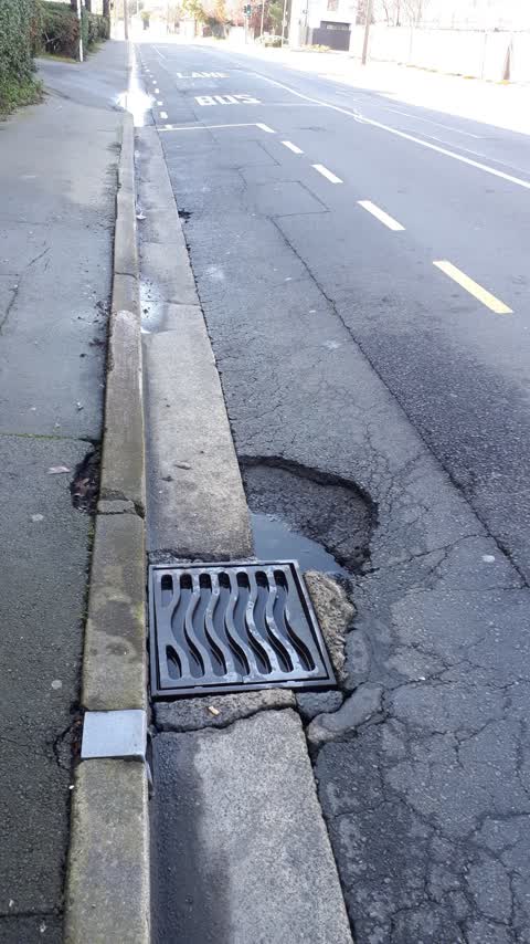 Roading/Streets, a report photo